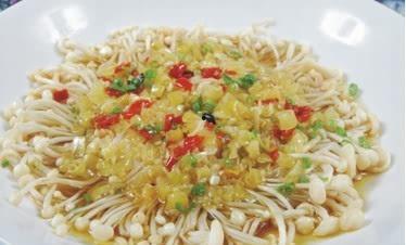 带你吃瓜吃金针菇,带你吃瓜品金针菇的独特风味