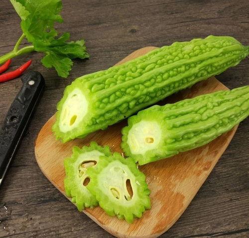 永年吃瓜的,揭秘当地特色美食背后的故事